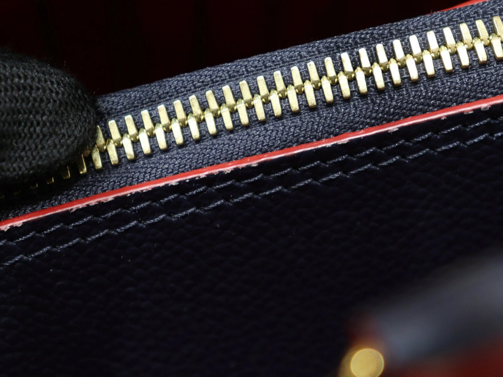 LOUIS VUITTON Montaigne Marine Blue Rouge Red Handbag